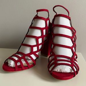 Red wild diva strappy shoes. Size 7.5. Never worn